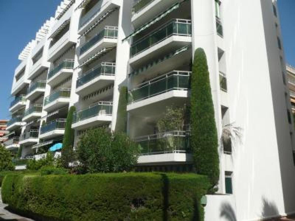 Velasquez One Bed Apartamento